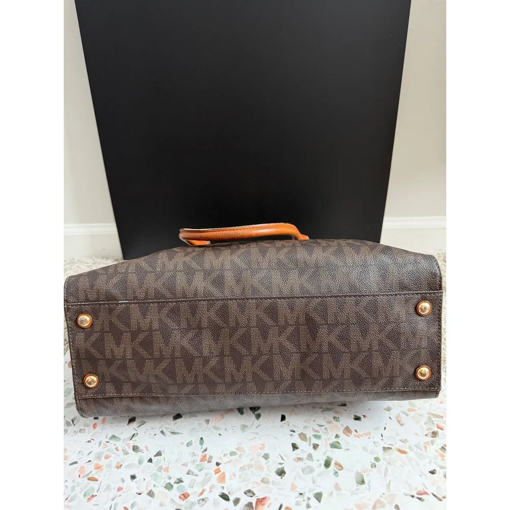 Michael Kors Hamilton Satchel Brown Logo PVC Leather Preppy Classic Tote Bag